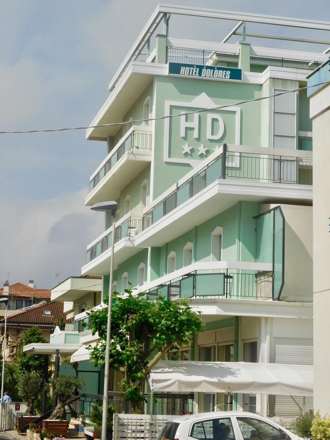 Hotel Dolores Rimini Bagian luar foto