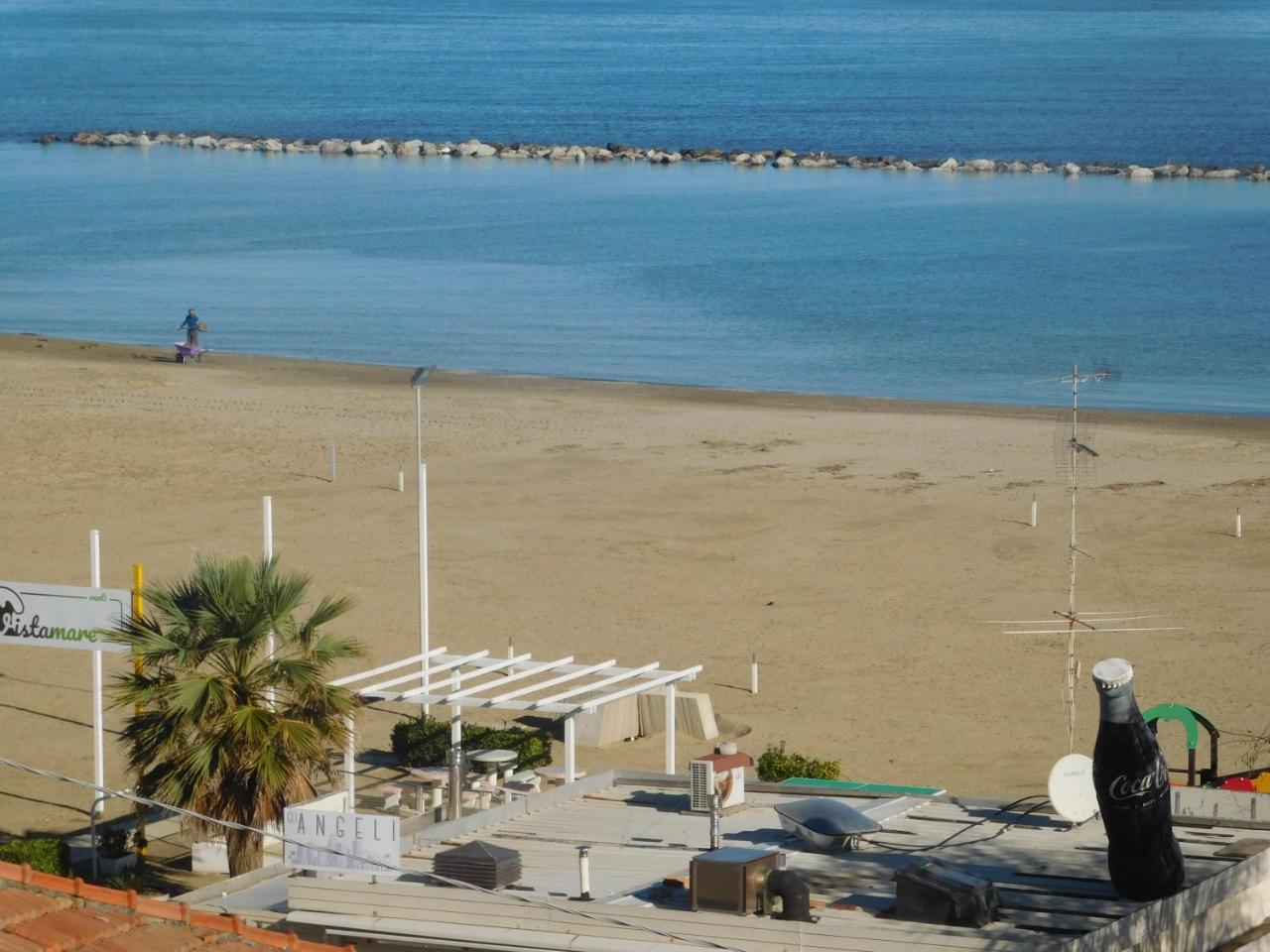 Hotel Dolores Rimini Bagian luar foto